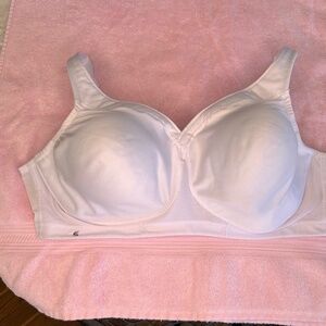Glamorise Magic Lift Seamless Sport Bra Style 1006 Size 44DD